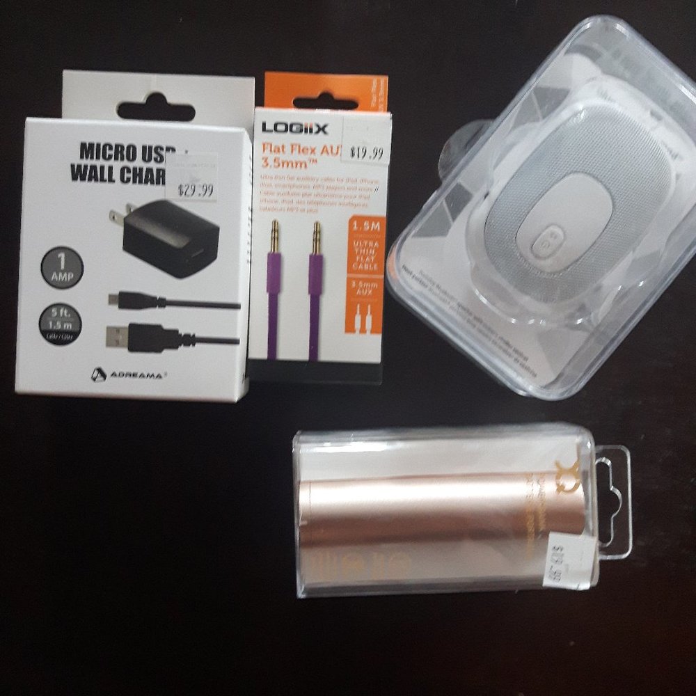 Portable power bank, wall charger, Ipad cable